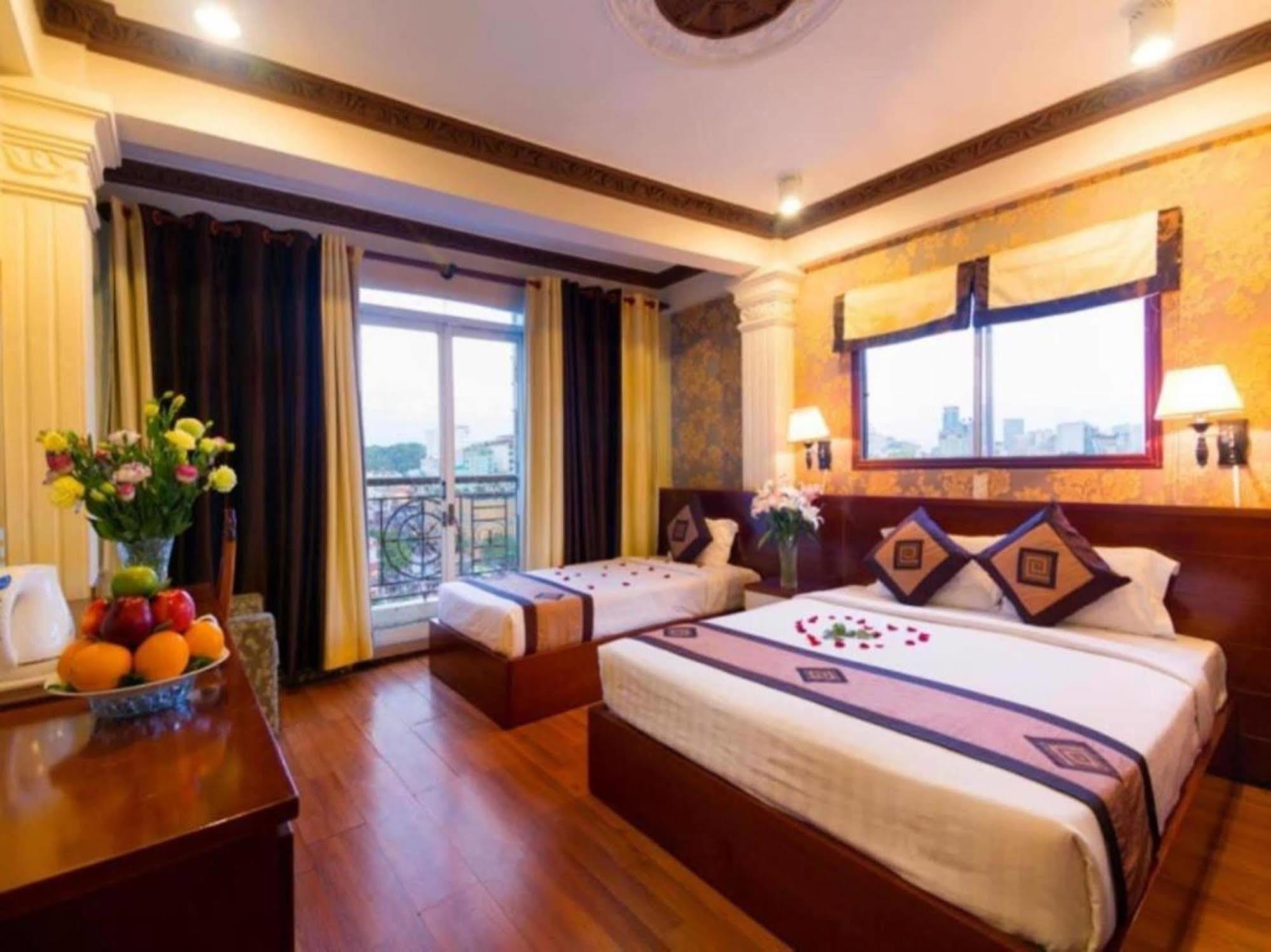 Cosmo Square Hotel Ho Chi Minh-staden Exteriör bild